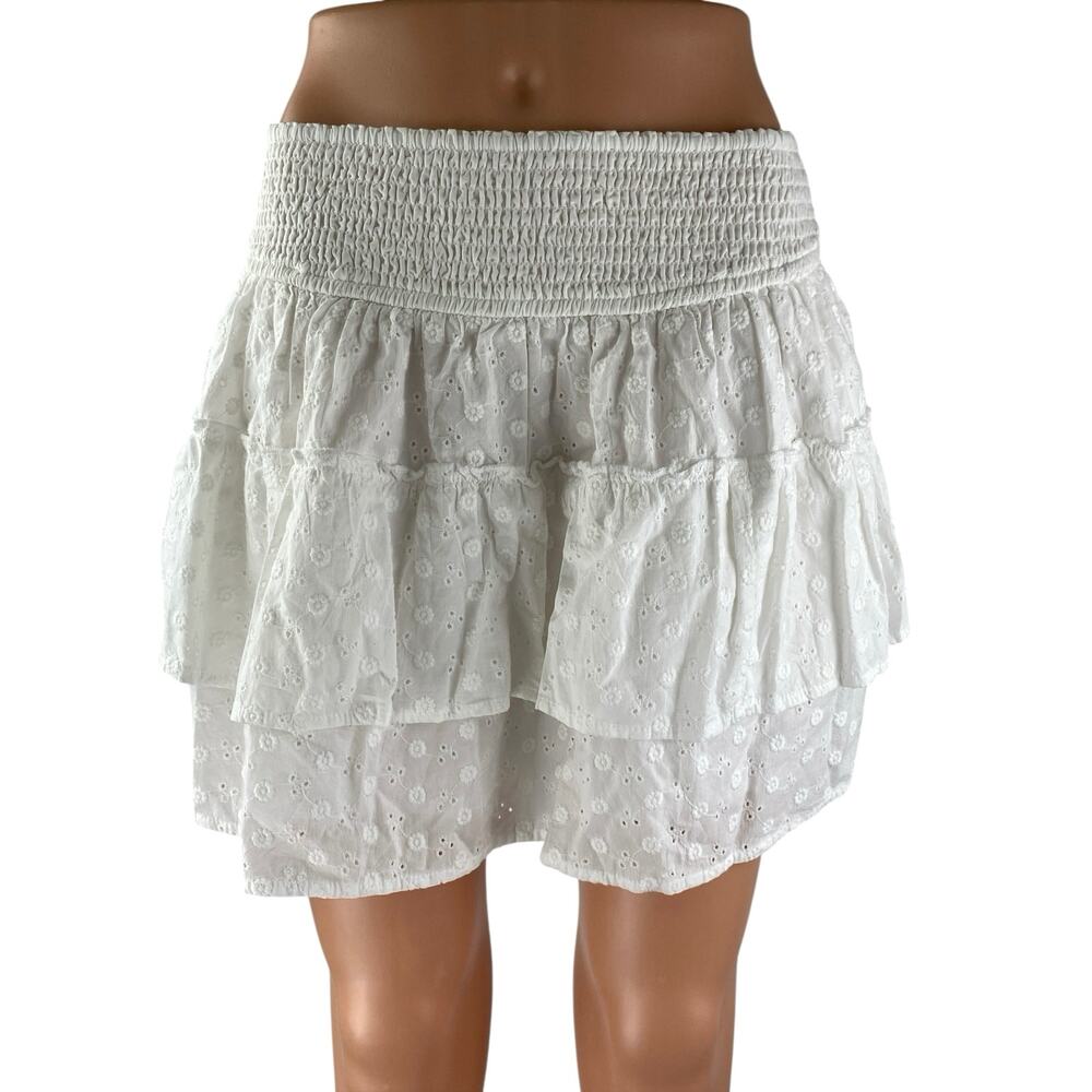 NEW Hollister White Floral Eyelet Embroidered Tiered Mini Flare A-Line Skirt L